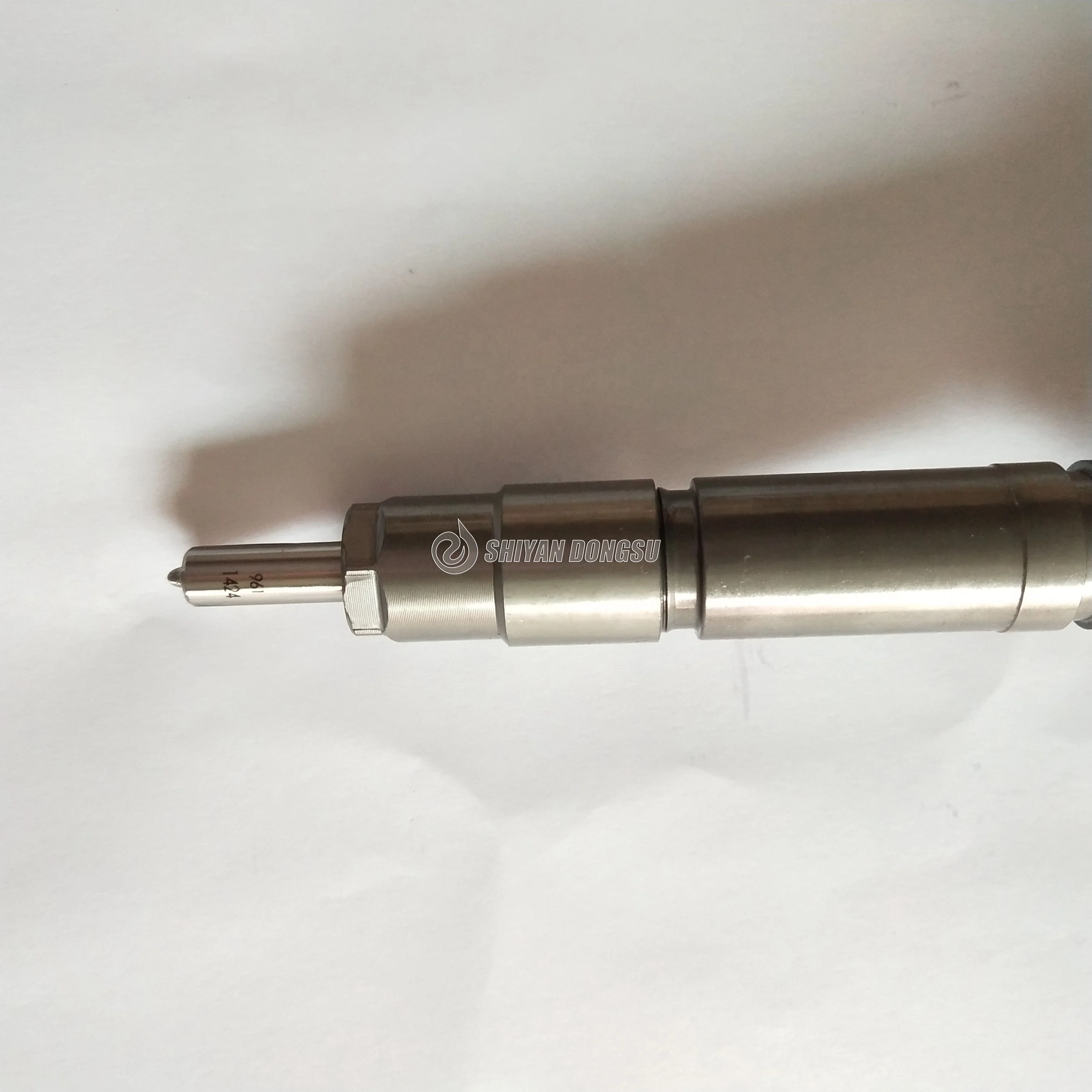 Топливный инжектор двигателя экскаватора с общей топливной магистралью 4M50 топливные инжекторы 0445120048 ME223749