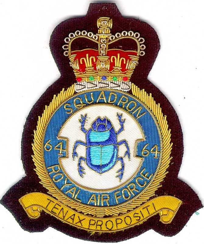 Customized Size Blazer Cloth Badge Hand Embroidered Canadian Crest Family Crest Magnetic Sequin Sew-On Style with Custom Logo