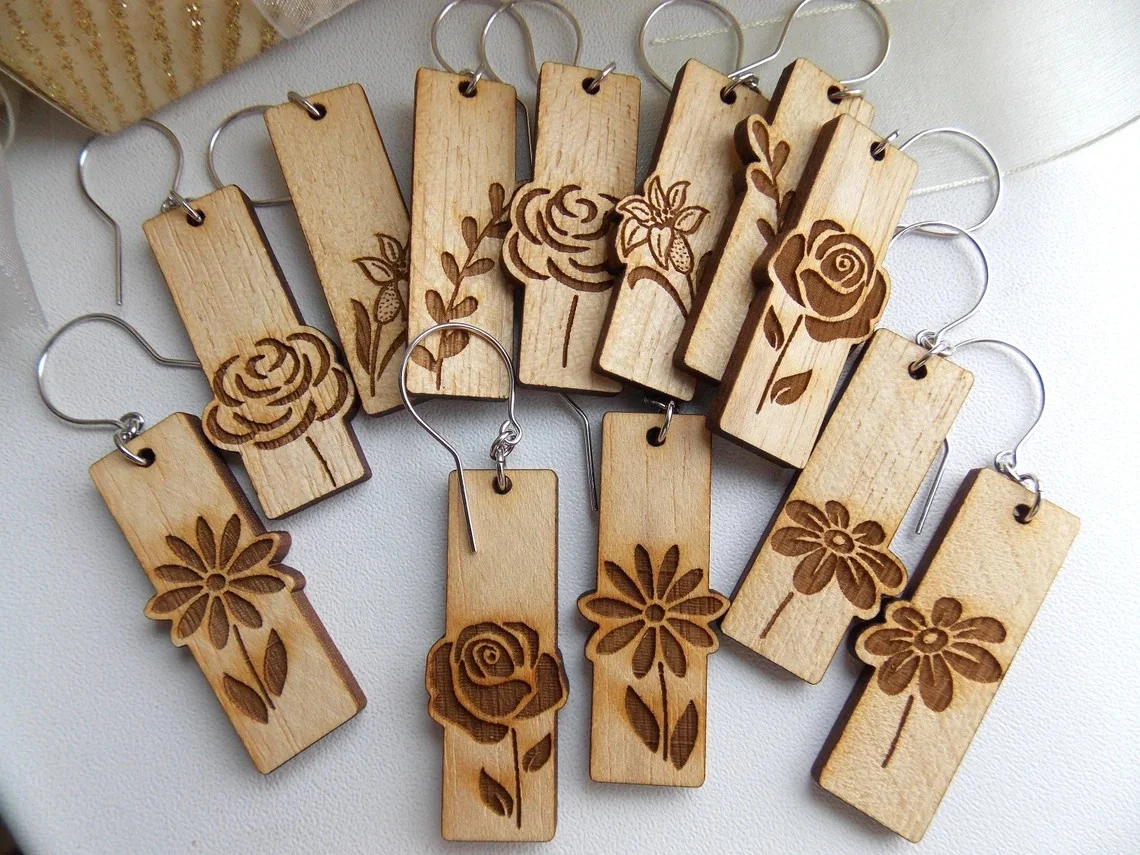 Engraved Wooden Earrings SVG file Glowforge Earrings, Earrings SVG Rectangular earrings, handmade designs.
