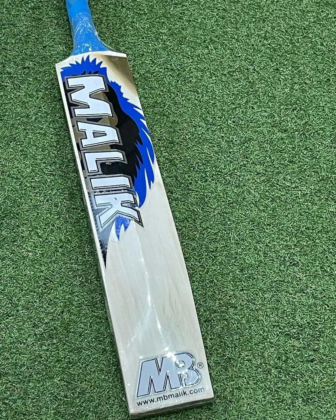 MB MALIK Double Wood Cricket Bat