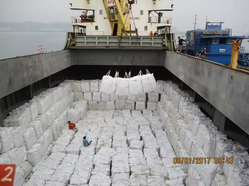 Reasonably Priced CEM II Construction Portland Cement Featuring Silicate as Main Raw Material and Expansive Feature