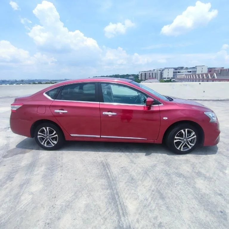 NISSAN SYLPHY седан с автомобильным бесключевым и выдвижным боковым зеркалом задний внутренний aircon использованием бензина