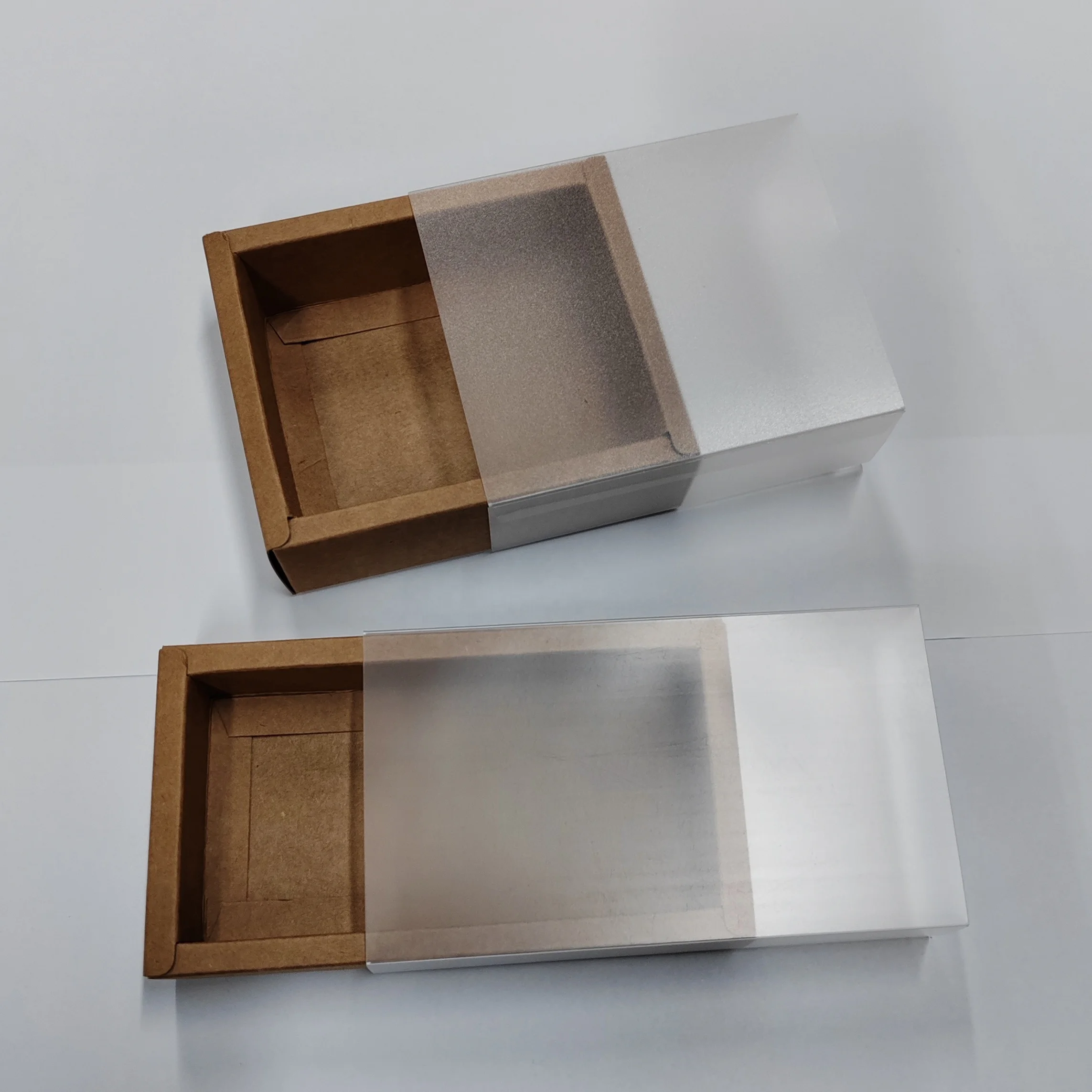 ZQHK1 Customizable Logo Display Box Frosted PVC Cover with Kraft Bottom Stamped Logo Jewelry Box of Custom Size