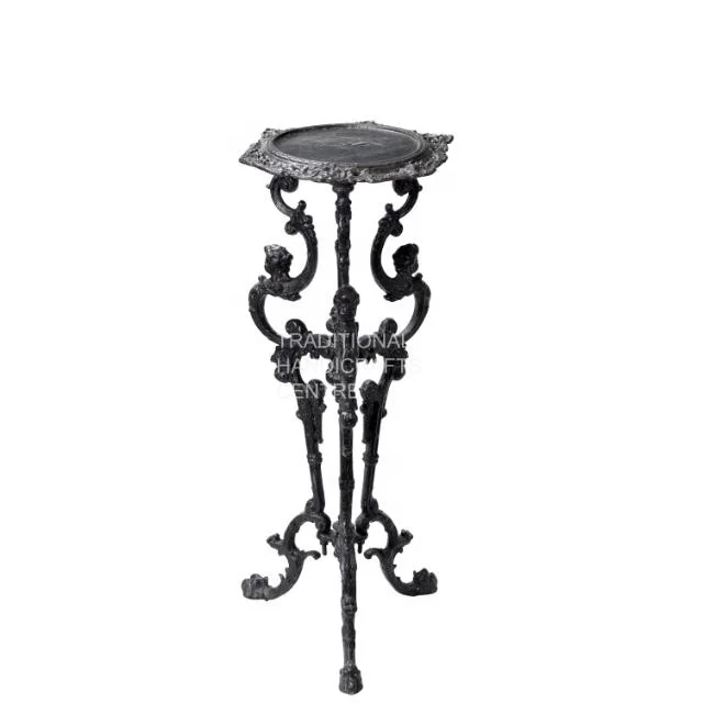 Handicrafts Furniture Best Quality Vintage Cast Iron Stool Industrial Cast Iron tractor style Seat Bar Stool Garden Collection