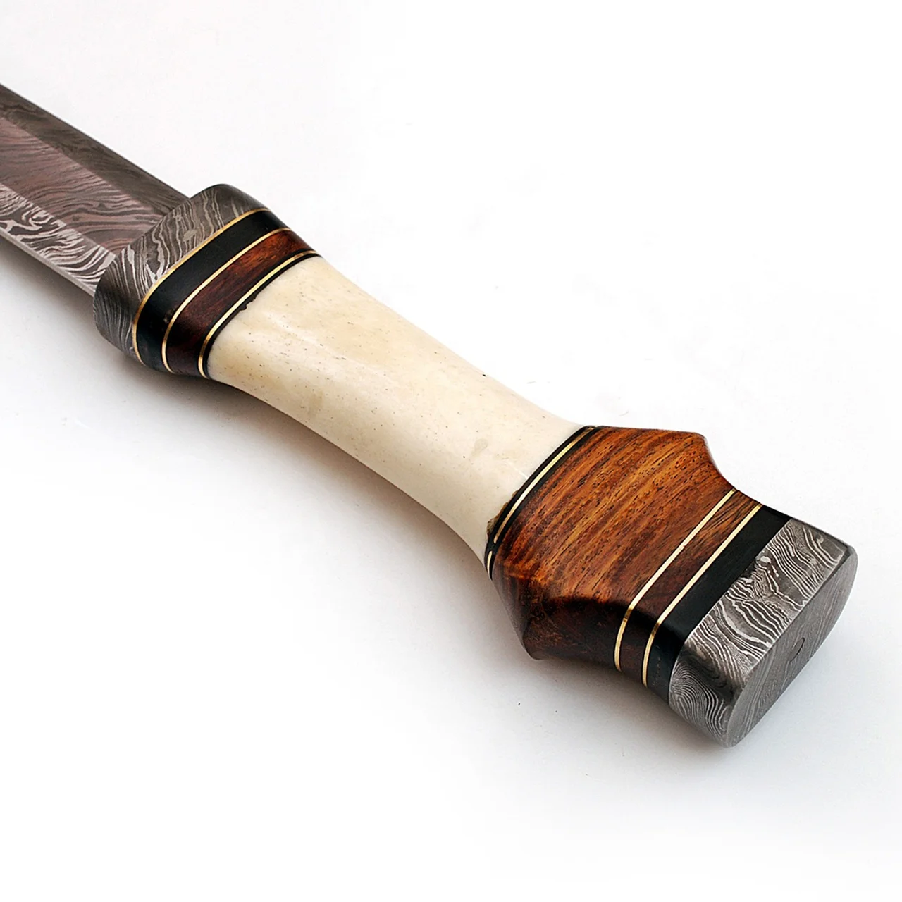 Красивые ручной работы по индивидуальному заказу с фиксированным острое лезвие в римском стиле пехоты армии Spatha нож из дамасской стали ручкой виде меча наличии на заказ Дамаском гвардии