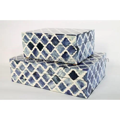 Шкатулка для украшений ручной работы коробка из акрила и дерева с красивой инкрустацией в виде цветка