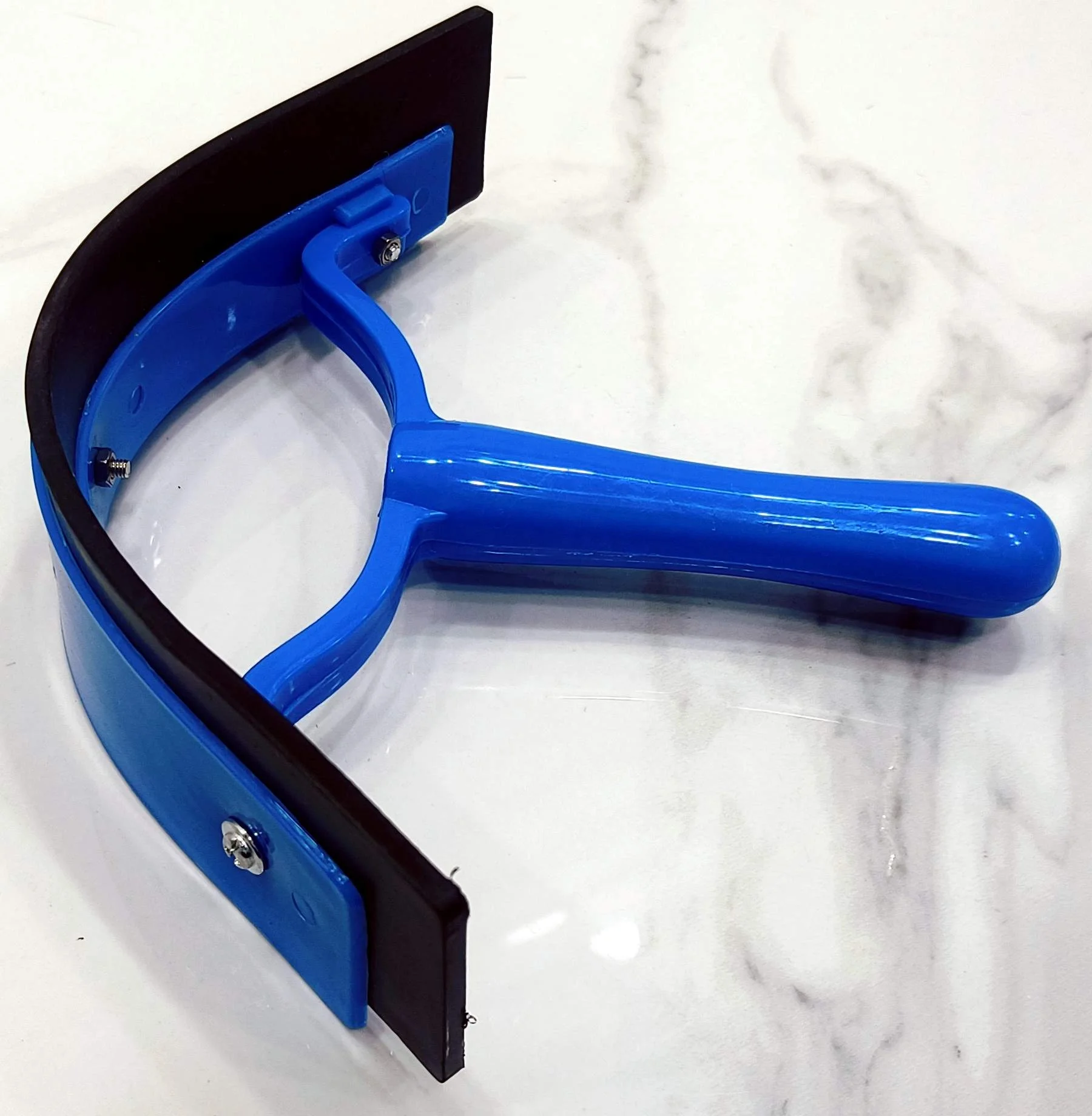 Equestrian Equipment Soft Touch Horse Grooming Brush Mane and Horse Sweat Scraper customized horse care products