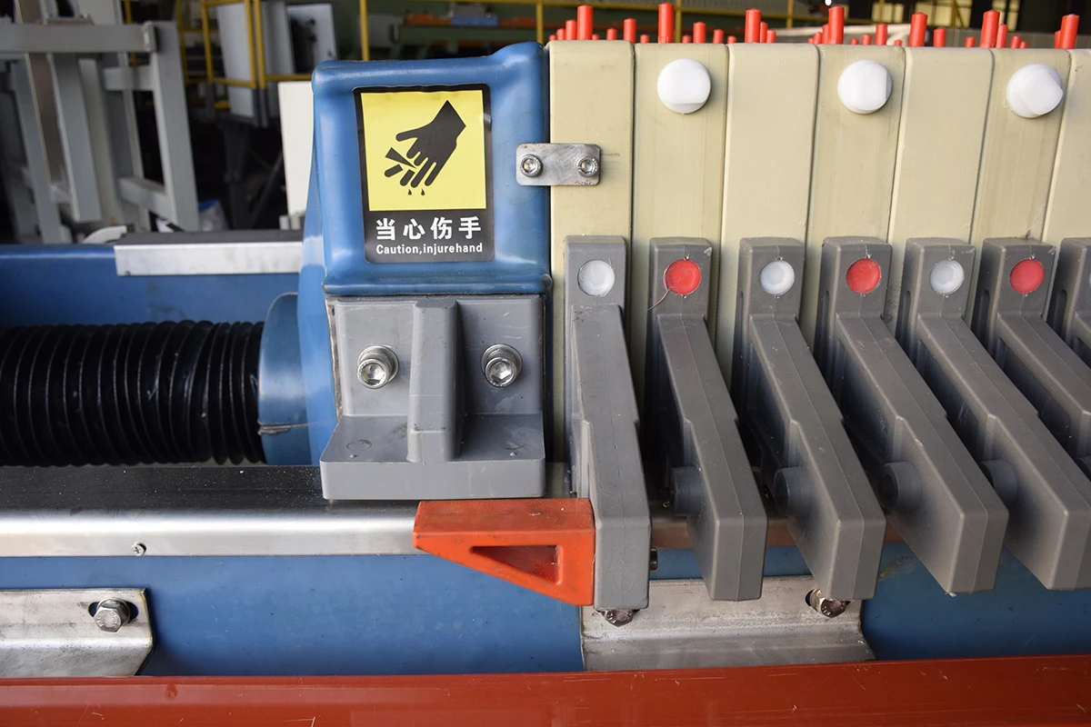 Zhejiang Longone Gantry Automatic Washing Filter Press Water Flushing Device Solid-Liquid Separation