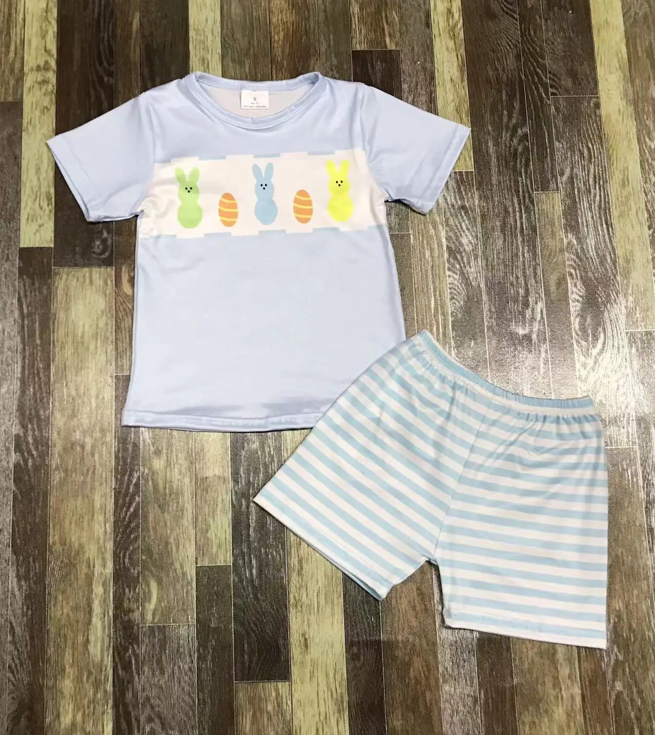 Wholesale summer boutique Easter themed printed short sleeve and pants suits, factory direct support custom