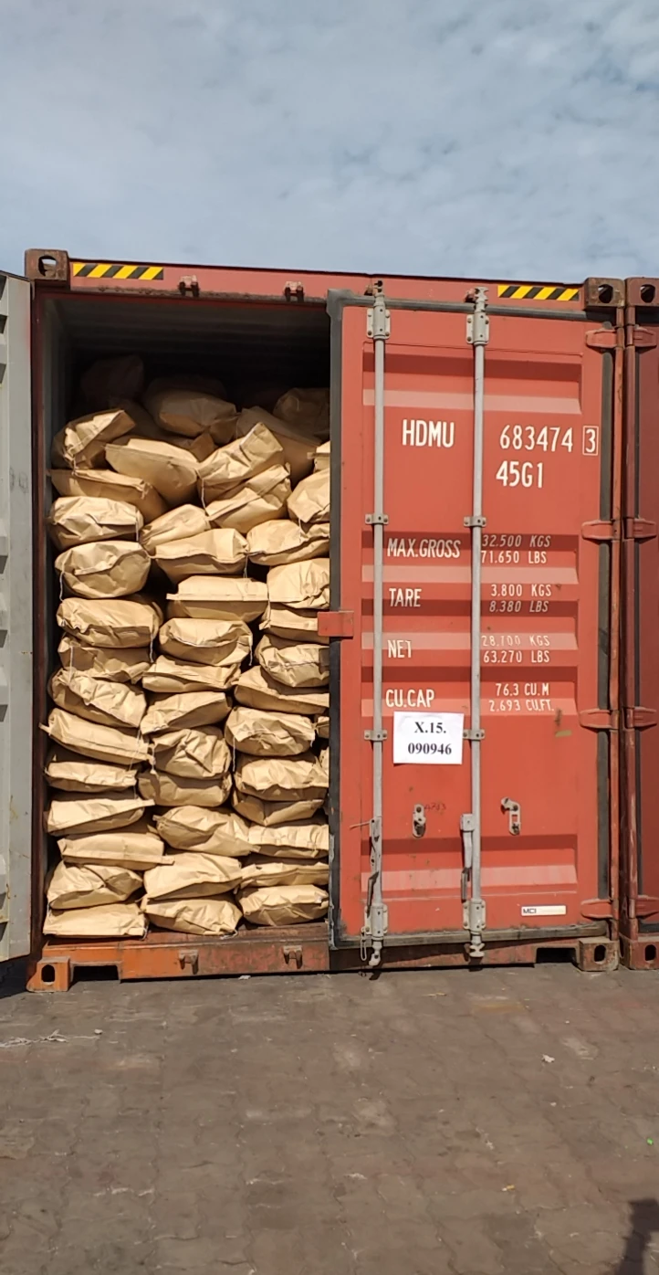 Vietnamese Manufacturer Best Quality Pure Black Spray Dried Instant Coffee Powder Robusta Caffeine 2% Min Bitter Taste Bulk Pack