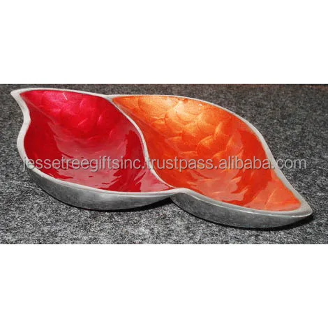 Stainless Steel Sheet Fruit Bowl Heart Shape With Nickel Plating Finishing Embossed Design Genuine Quality For Serving