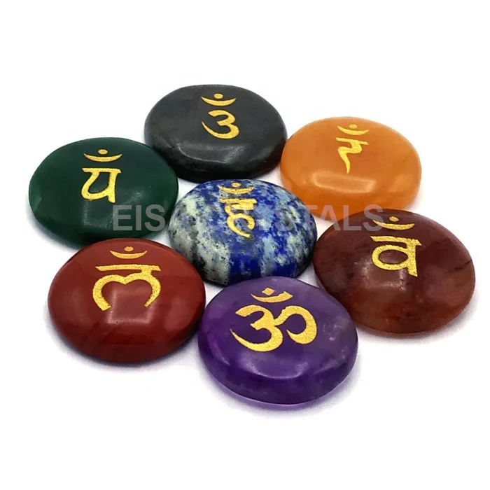 Wholesale Engraved 7 Chakra  Stone Set Seven Chakra Engraved Round Shape Chakra Healing Set Crystal Meditation Tool Crystal shop