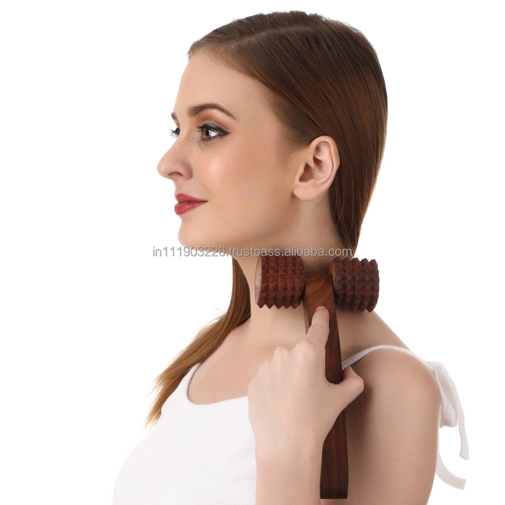 Manual wooden acupressure roller based on ancient acupuncture or acupressure therapy