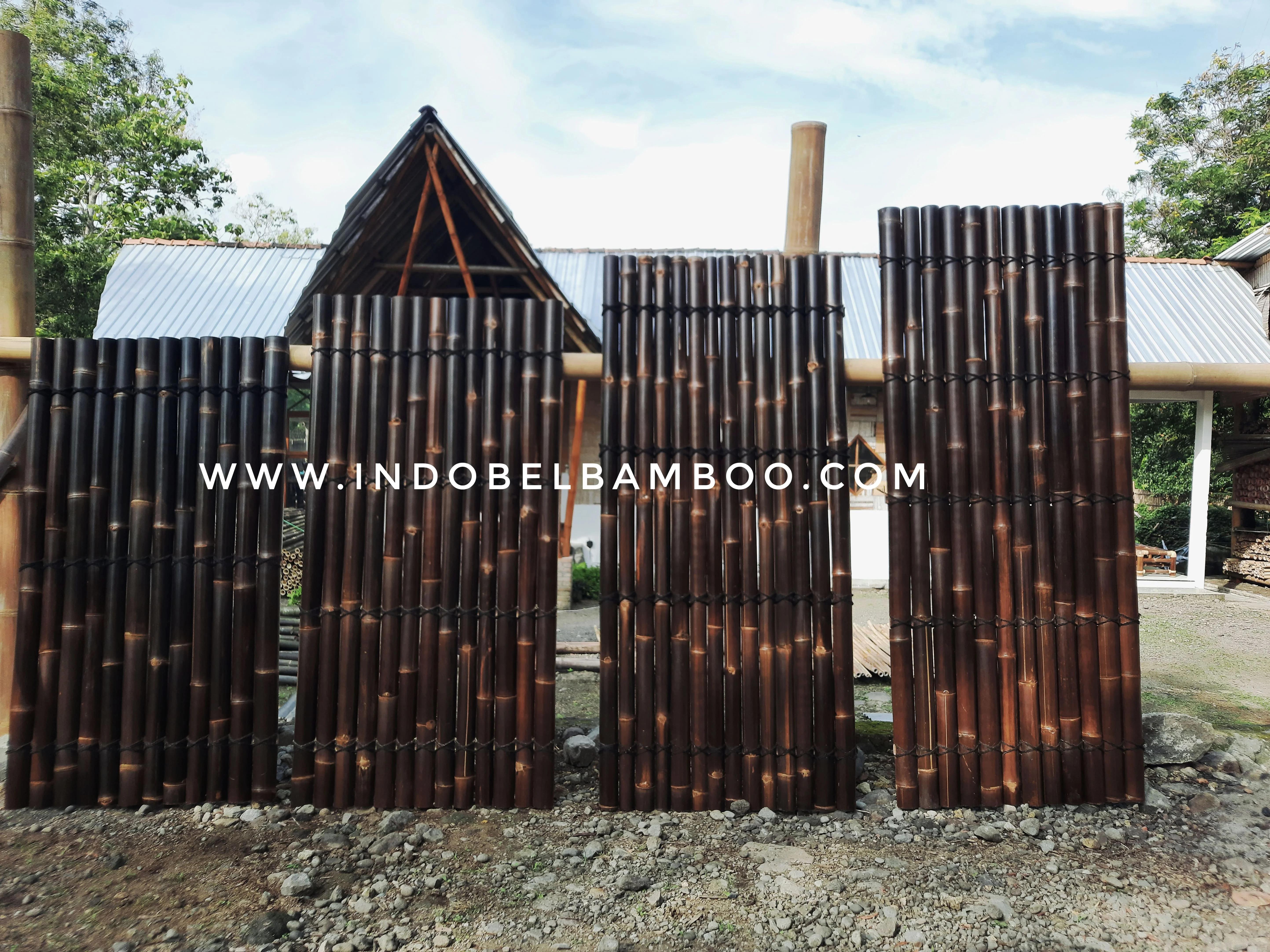 Wholesale High Quality Black Bamboo Half 180x100cm Factory Bamboo Fence