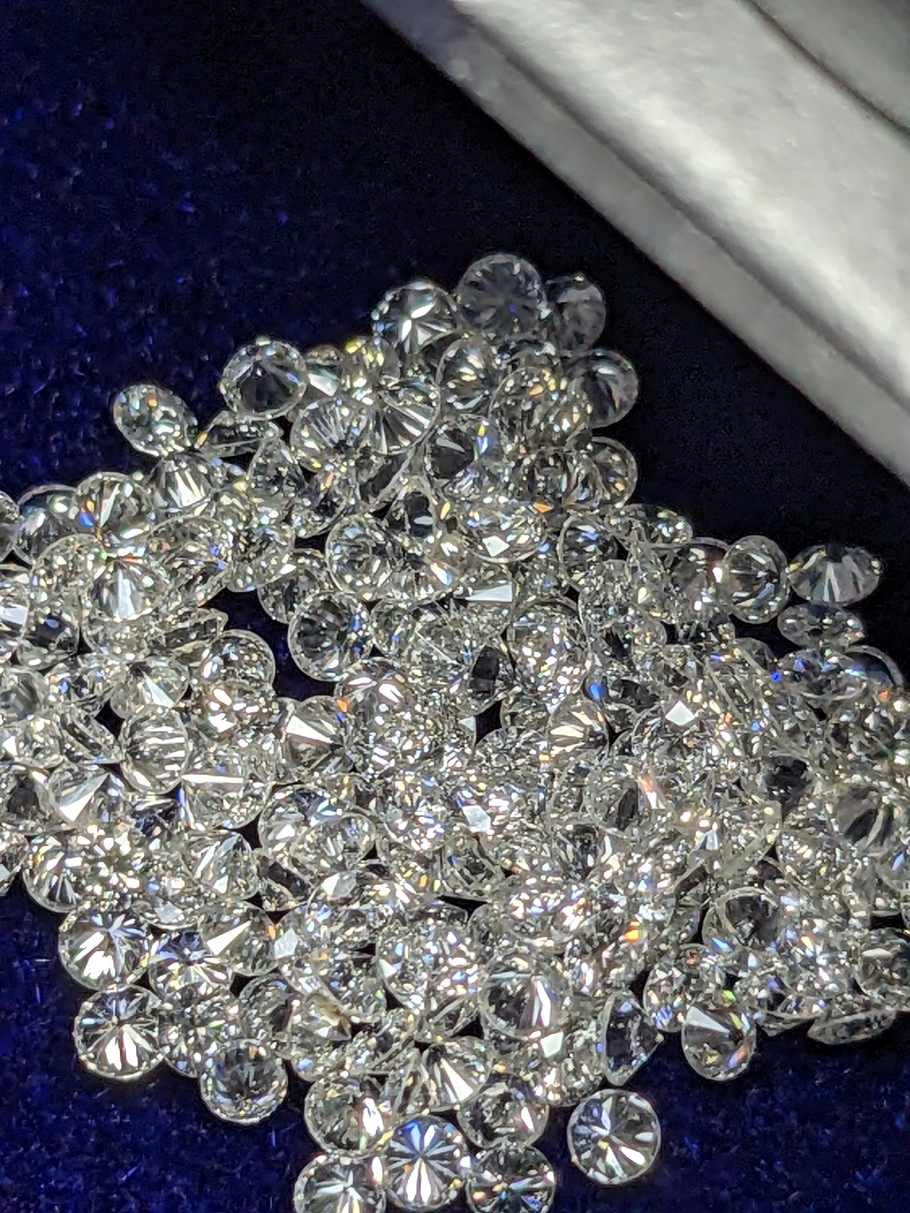 Polished Natural Diamond in VS EF from Size 1.80mm to 2.05mm for Fine Jewelry Diamond Necklaces Making