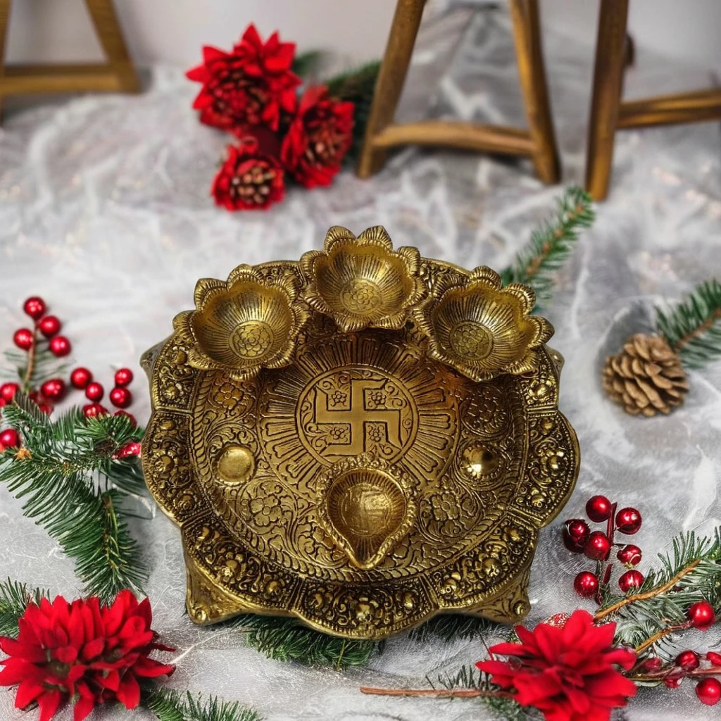 Elegant Pooja Thali Set for Spiritual Rituals  Handcrafted Brass Plate with Decorative Diya Roli Chawal and Beautiful Puja Esse