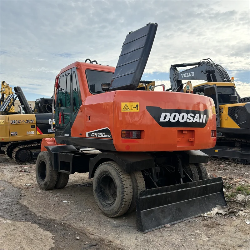 Hot Sale Used Doosan DH150 Used Cheap But Good-quality Goods Us Excavating With Good Condition Doosan DH150 Nice Engine Pump