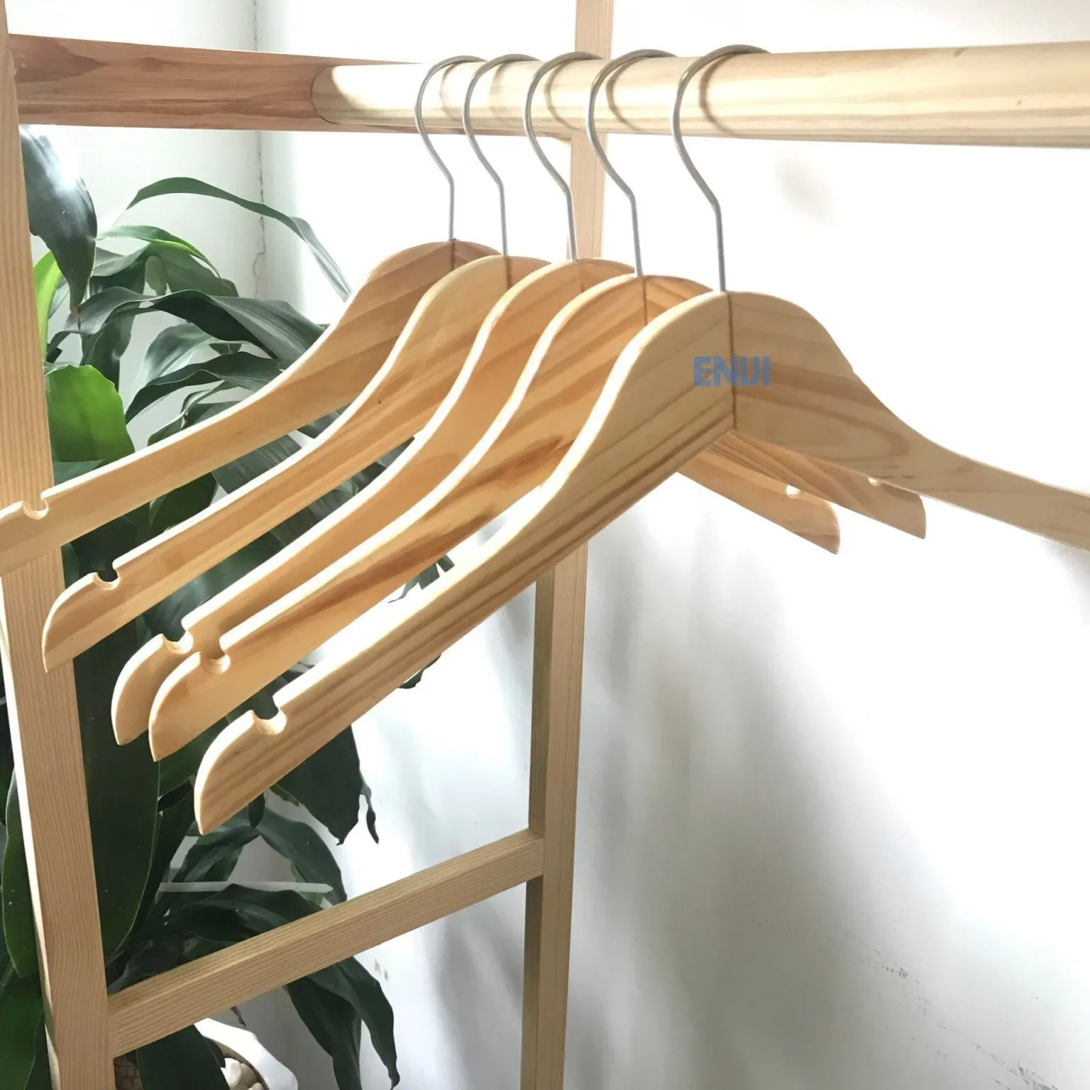Wholesale Fast Delivery Wooden Clothes Hangers for Children & Adults with Customized Logo Premium Quality Wood Hangers