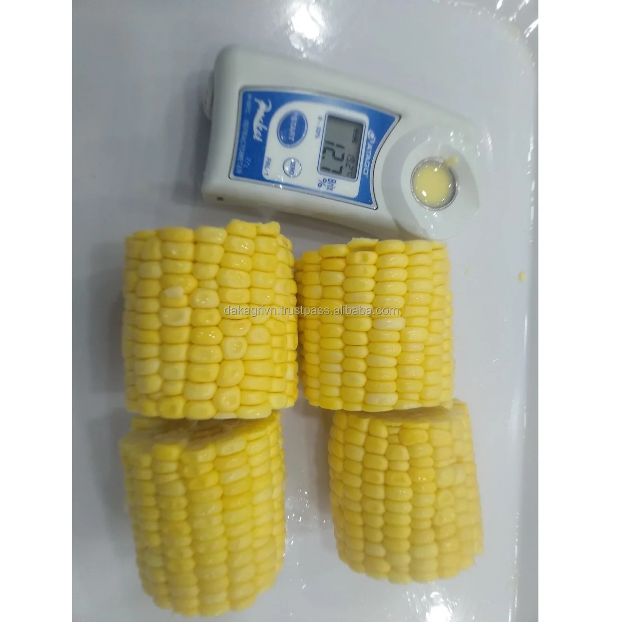 Вьетнамская 100% Желтая Кукуруза IQF GMO сельскохозяйственная замороженная 24 месяца срок годности вакуумная упаковка