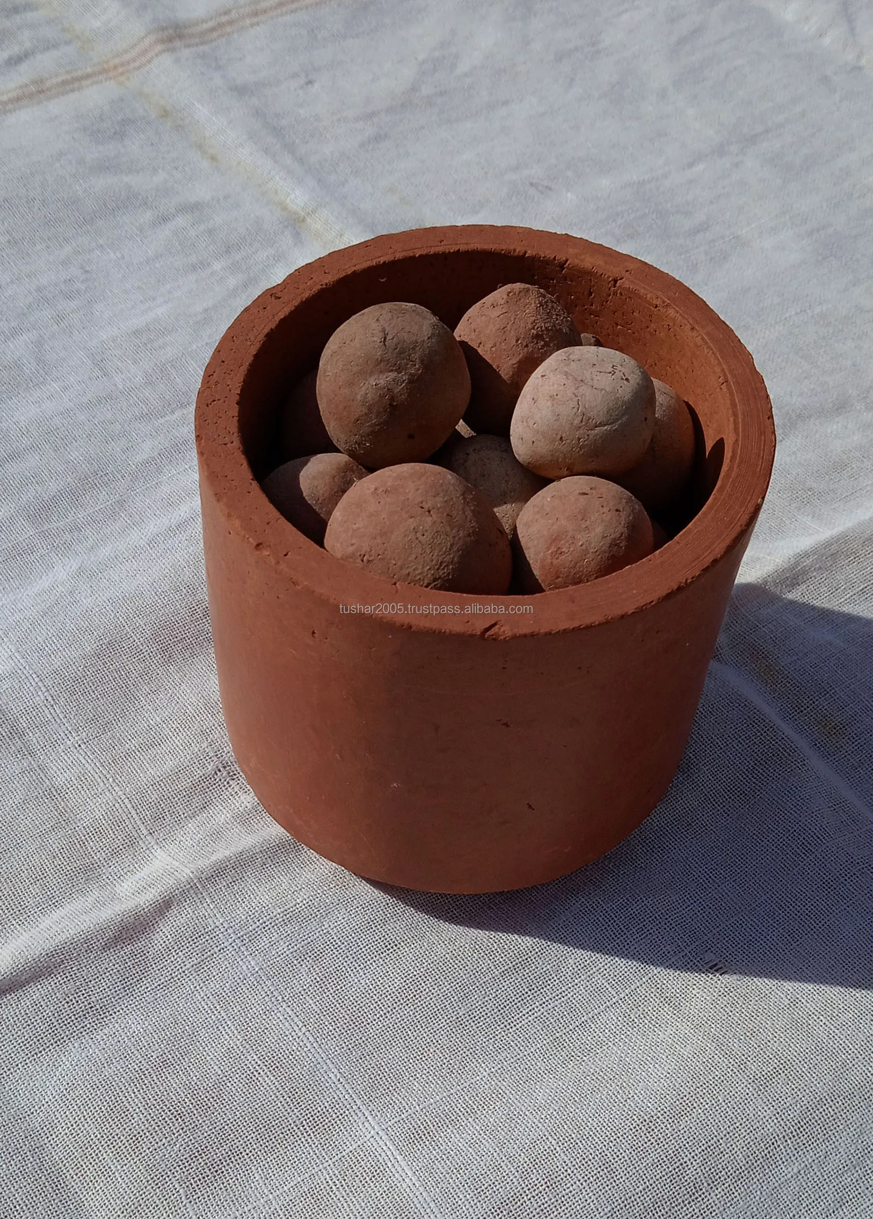 8-15 mm LECA light weight expanded clay aggregate for hydroponics and growing plant media and for light weight concrete