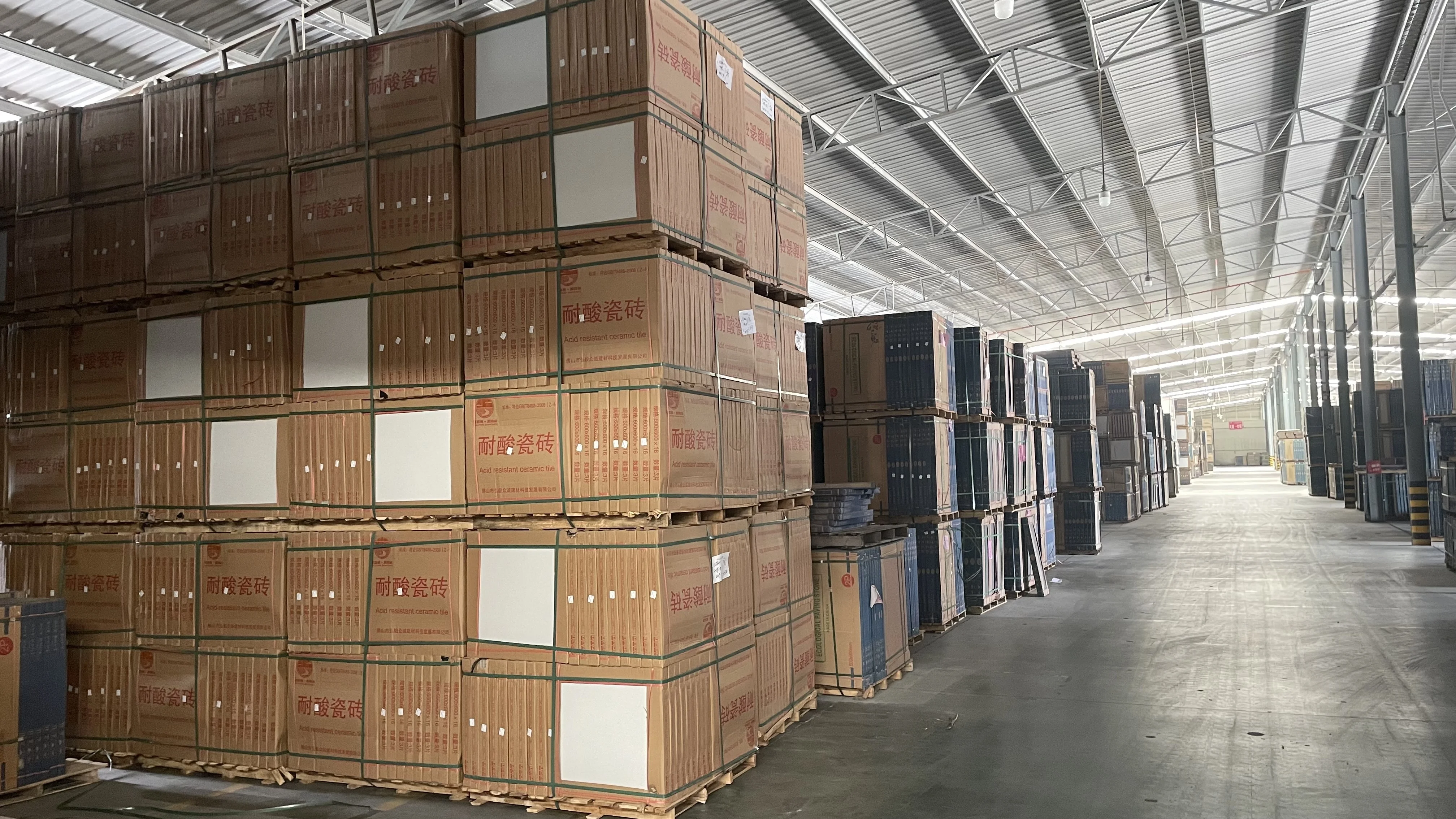 Square Meter Price for Factory Wholesale 300*300 mm Ceramic Porcelain Floor Tile Anti-Skid Tiles