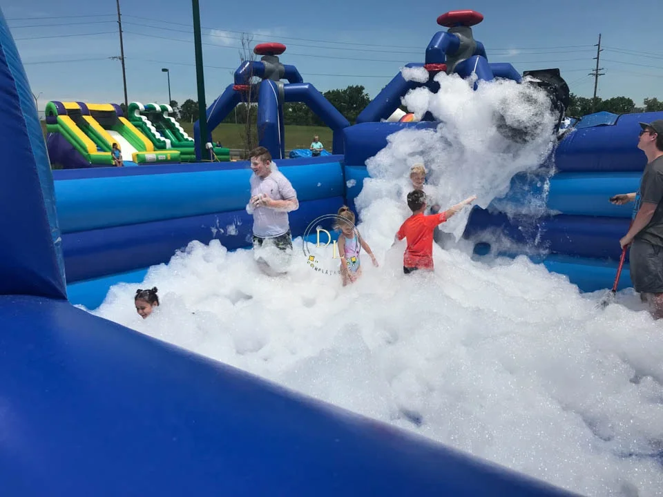 Inflatable Foam Dance Pit Inflatable Ball Pit Inflatable Foam Pit With Foam Machine For Sale