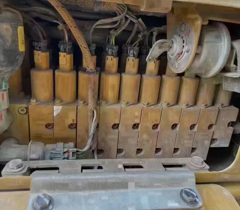 Экскаватор б/у micro 2ton CAT 302C