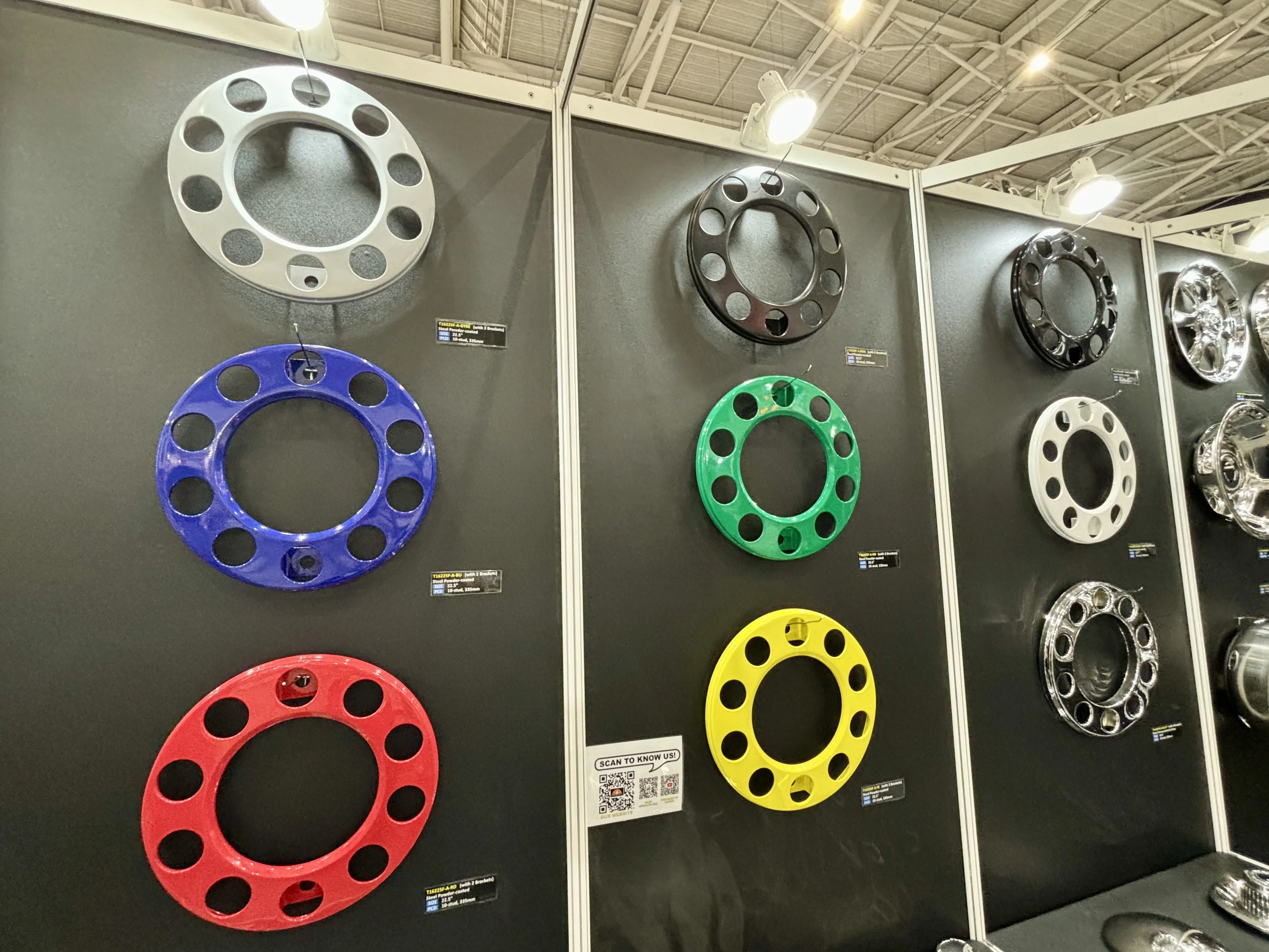 European Universal Stainless Steel Wheel Cover 22.5  19.5  17.5  for Trucks and Buses