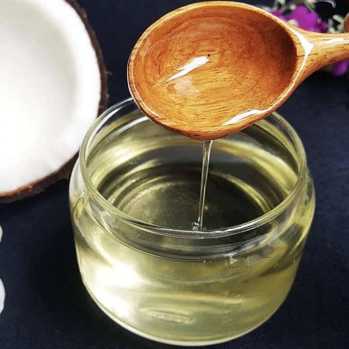 WHOLESALE PREMIUM QUALITY COLD PRESSED EXTRA VIRGIN COCONUT OIL / REFINED COCONUT OIL FROM VIET NAM