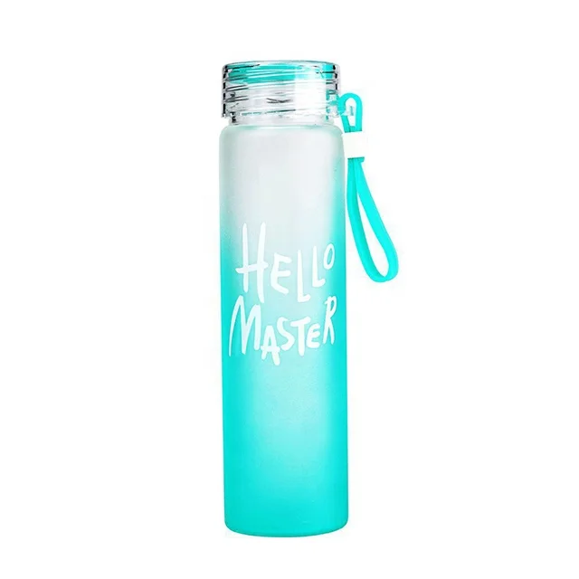 Красочные стеклянные бутылки Hello Master с крышками, 16 унций, 480 мл, многоразовые стеклянные бутылки для воды с крышкой из нержавеющей стали для приготовления сока