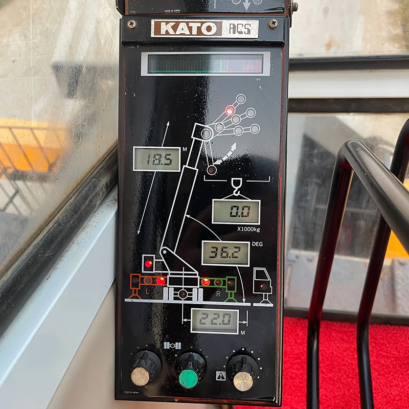 Подъемный автокран Kato NK450 NK500E 45 и 50 тонн из Японии по низкой