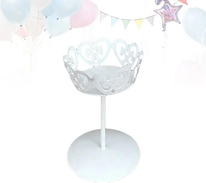 Customizable Unique And Decorative Metal Iron White Powder Coated Cake Stand Or Cake Display Stand For Parties And Wedding