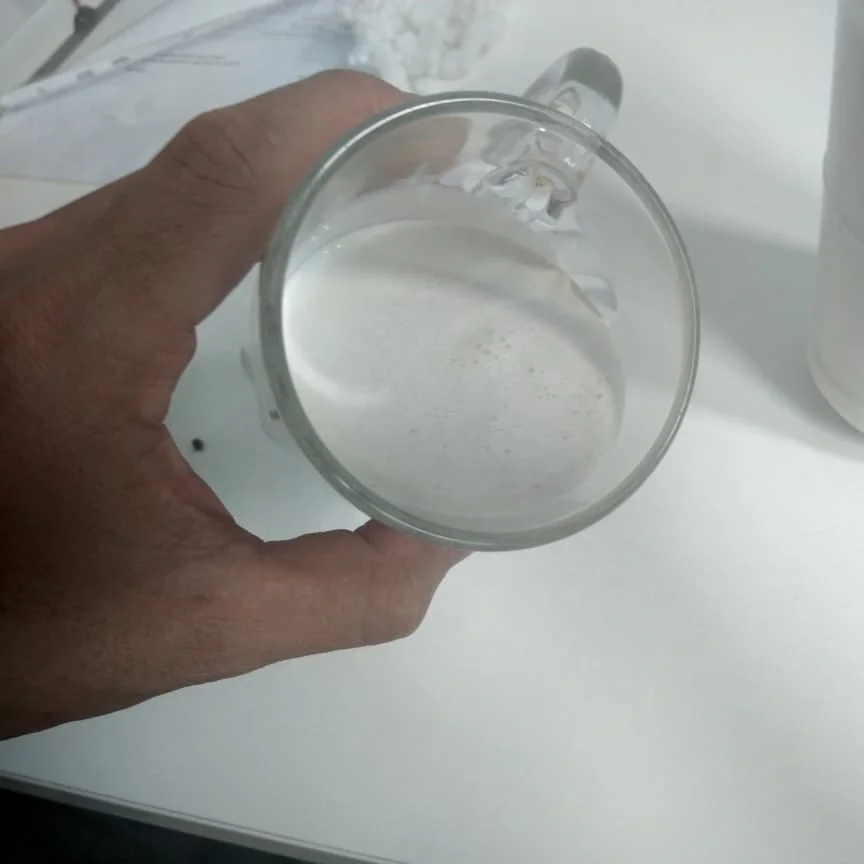 Натуральное латексное резиновое сырье латексная жидкость