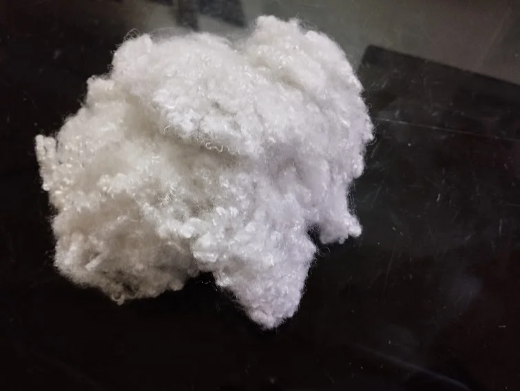 High Quality 7DHC64 Grade Recycled Polyester Staple Fiber Hollow Conjugated Non-Siliconized for Toys Pillows Cushions Filling