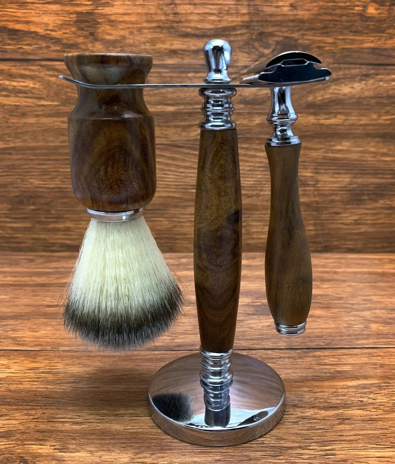 Brown Badger Hair Shaving Brush Complete Set with 3 Edge Safety Razor for Men