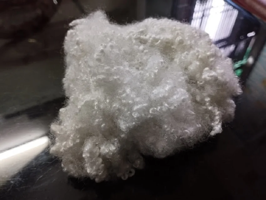 Hot sale 7D HCS Recycled Polyester Staple Fiber Vikohasan Manufacturer synthetic fiber and GRS enviroment material