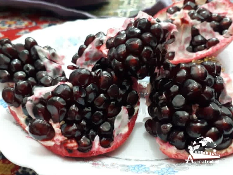 Trusted professional partner Fresh Red Sweet Pomegranate Fresh Red Pomegranates Wholesale Fresh Pomegranates