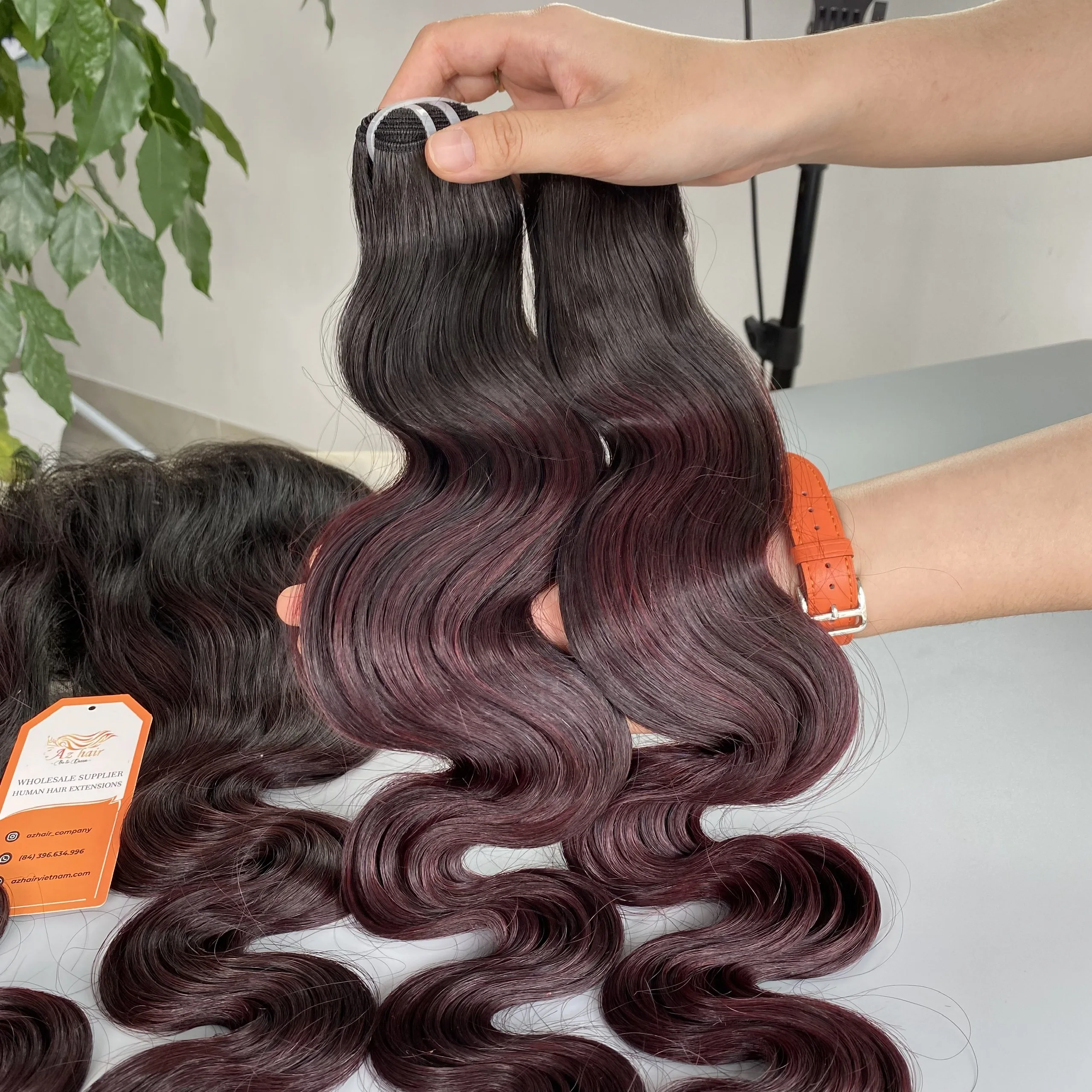 Body Wavy Full Cuticle Aligned Weft Hair Natural Black With Burgundy Tip Vietnamese Human Hair Extensions Length 8'-34'