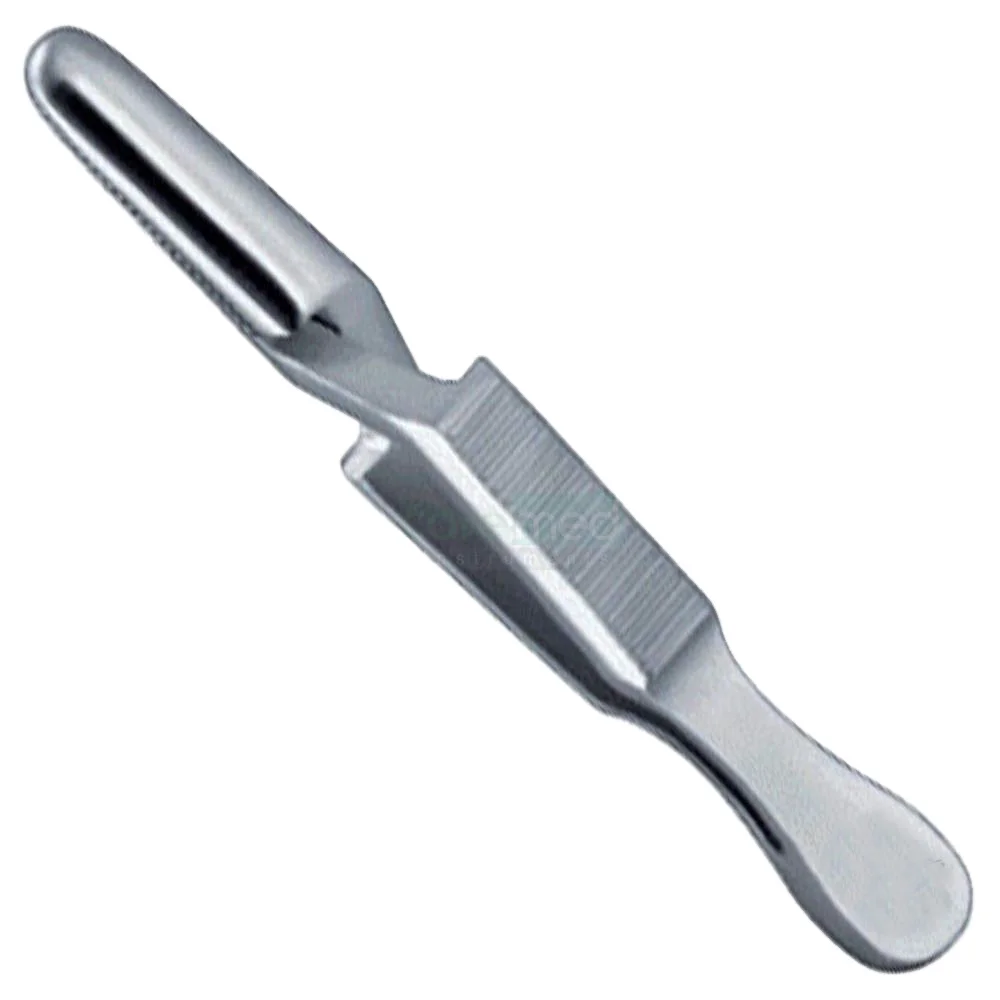 Curved/Straight Professional Stainless Steel Dieffenbach Bulldog Clamp 6.5cm Curved Serrated Tip Clamps | Caremed Instruments