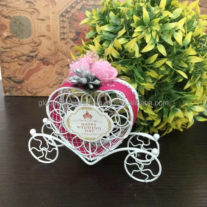 Металлическая коробка для конфет