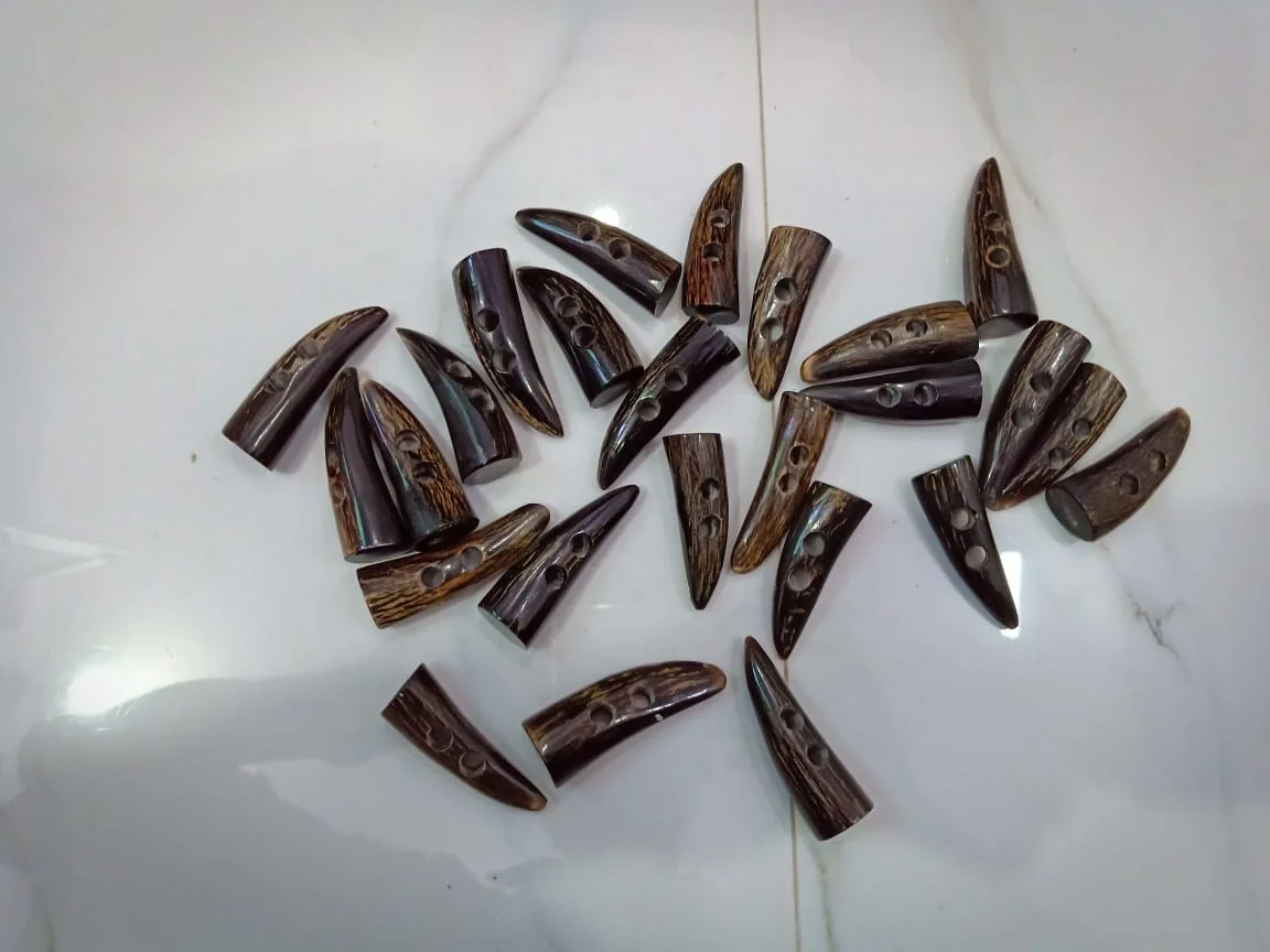 high quality cheapest Wholesale price. Buffalo horn toggle button ,Coat toggle button