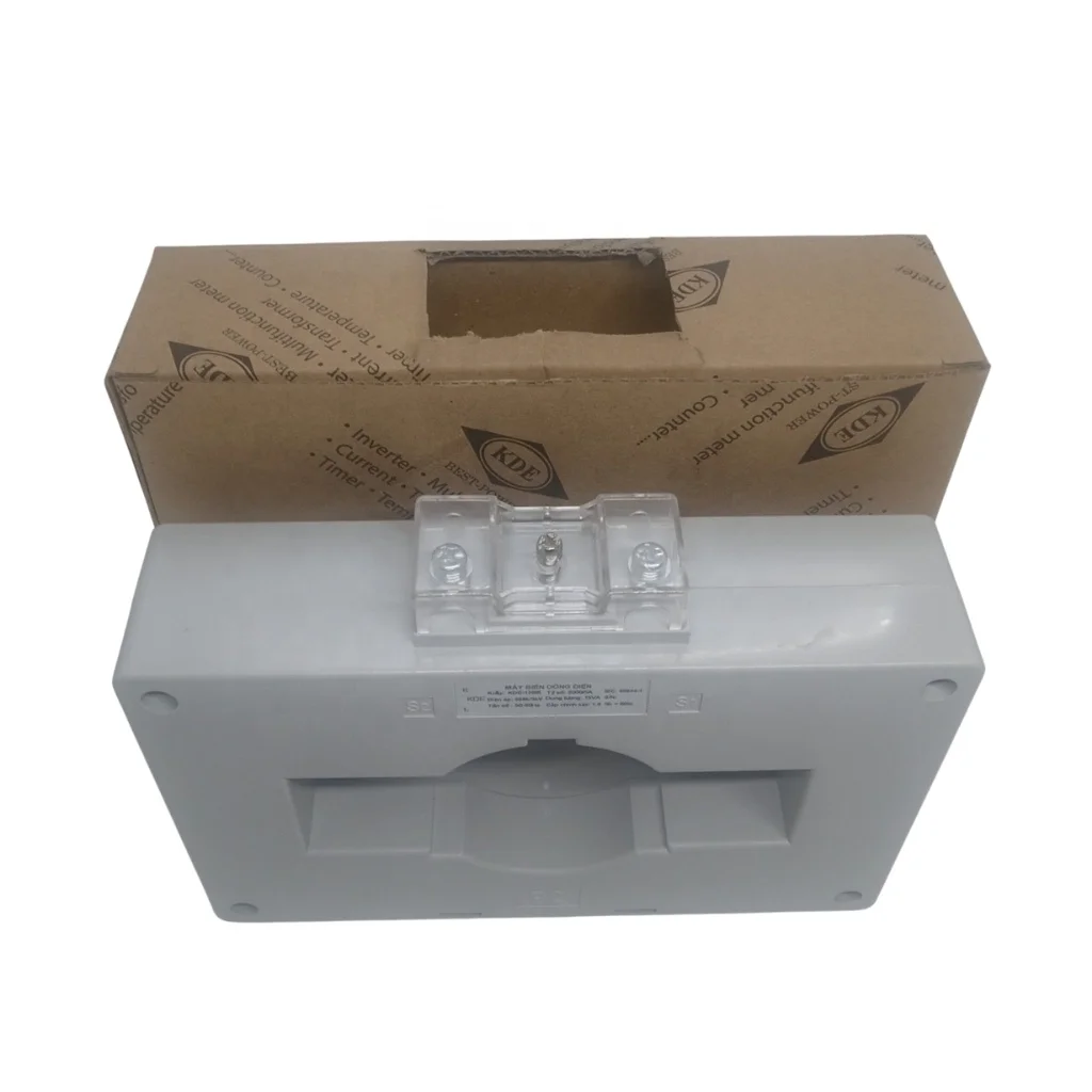 Квадратный пластиковый корпус трансформатор тока CL.1 15.0VA 3000/5A