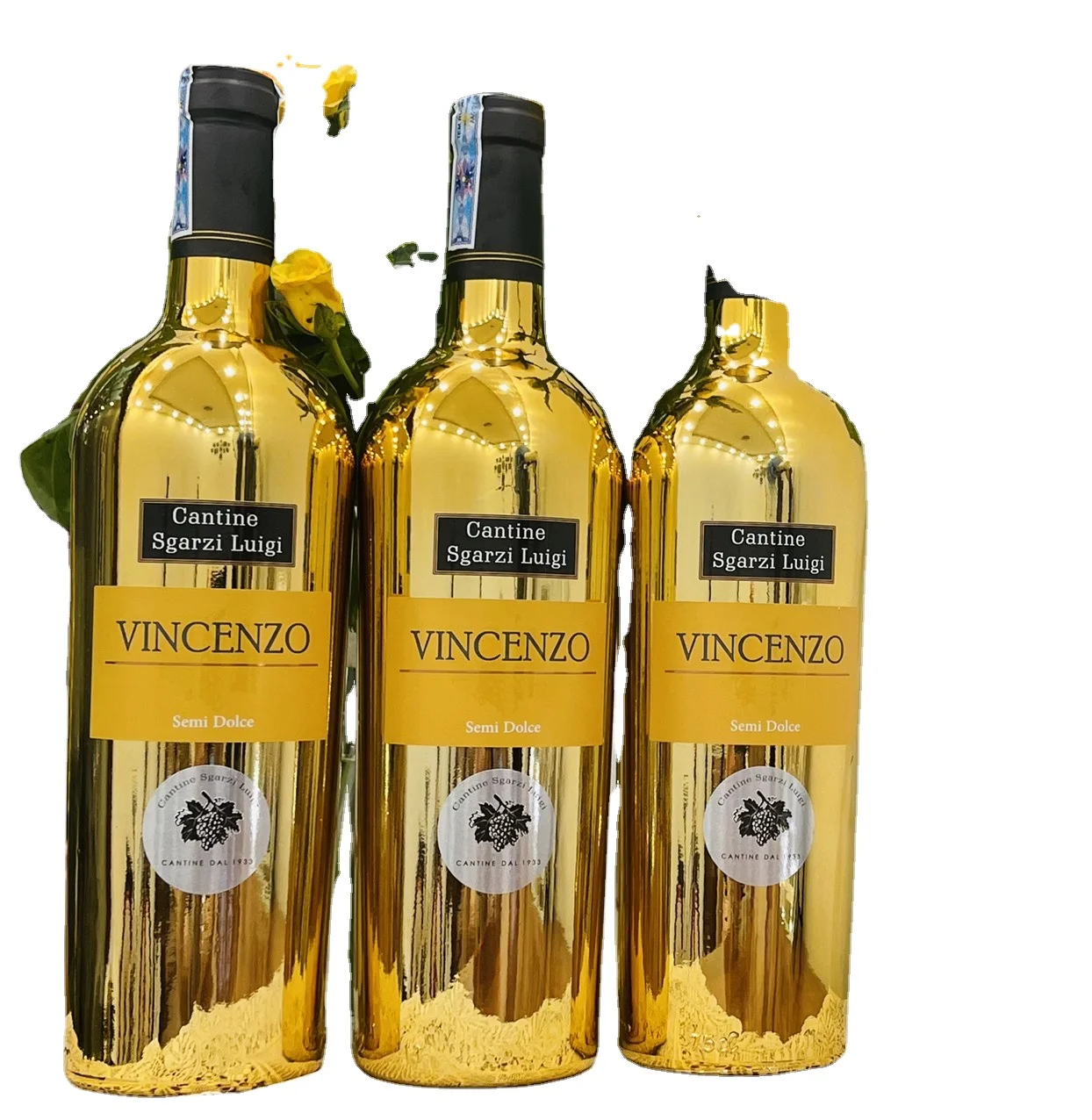 Красное вино TESORO с сильными ароматами черных вишен и слив, нежный и острый вкус, класс и элегантность