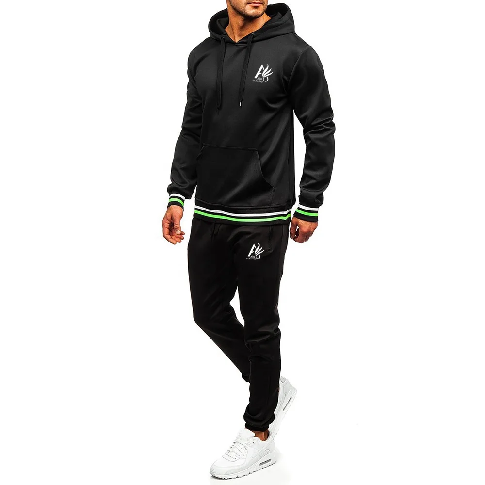 OEM Wholesale Custom Tracksuits Luxury Men Pakistan Track Suits Casual  Tracksuit In Different Styles