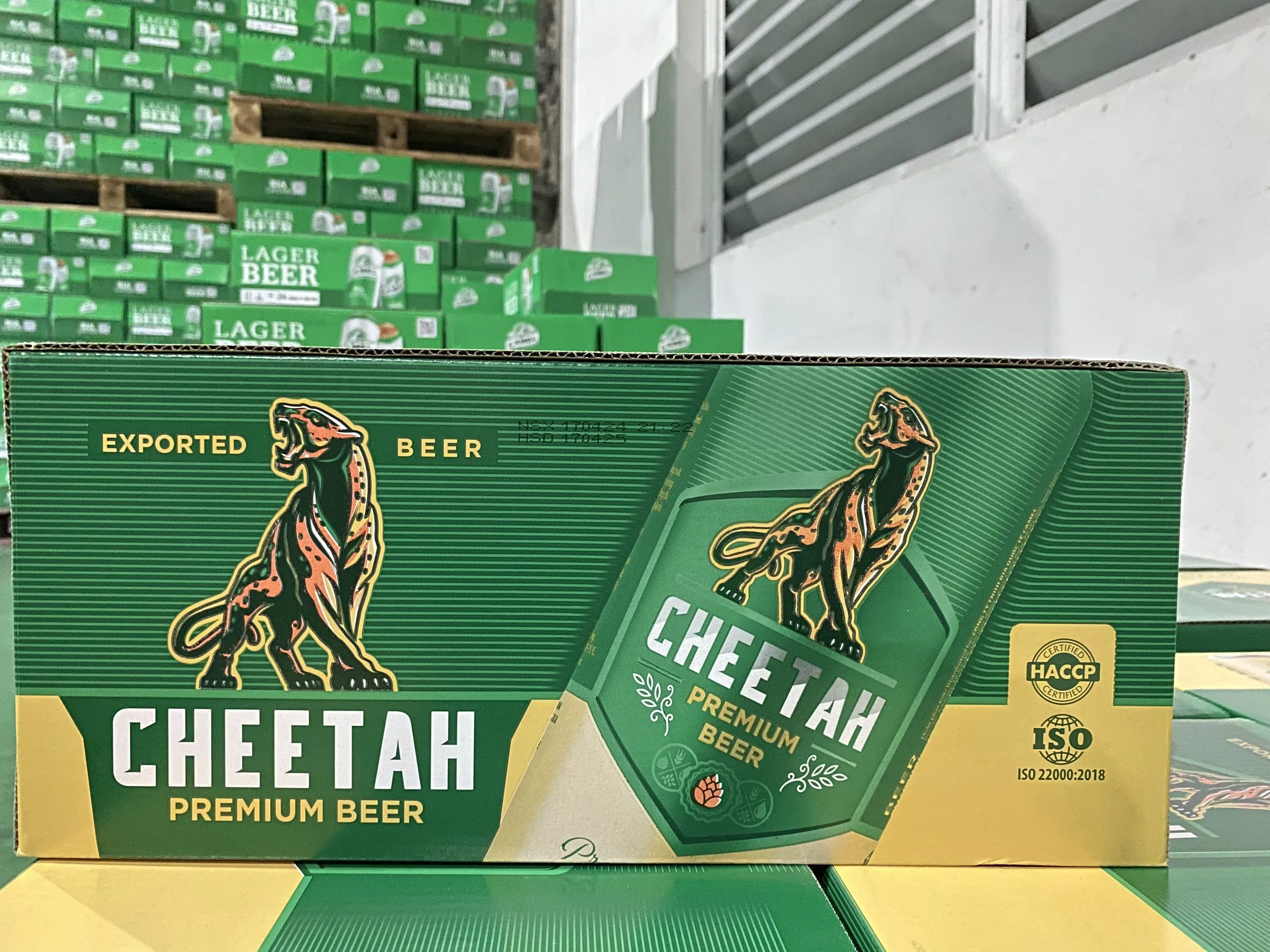 PREMIUM BEER FROM VIETNAM CHEETAH BEER HIGH CLASS BEER