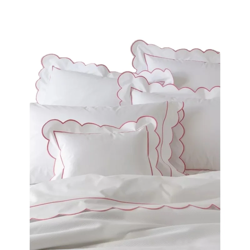 New Arrival 100 Cotton  white  embroidered Beds Sheet   Four Piece Set  custom designs  home decor