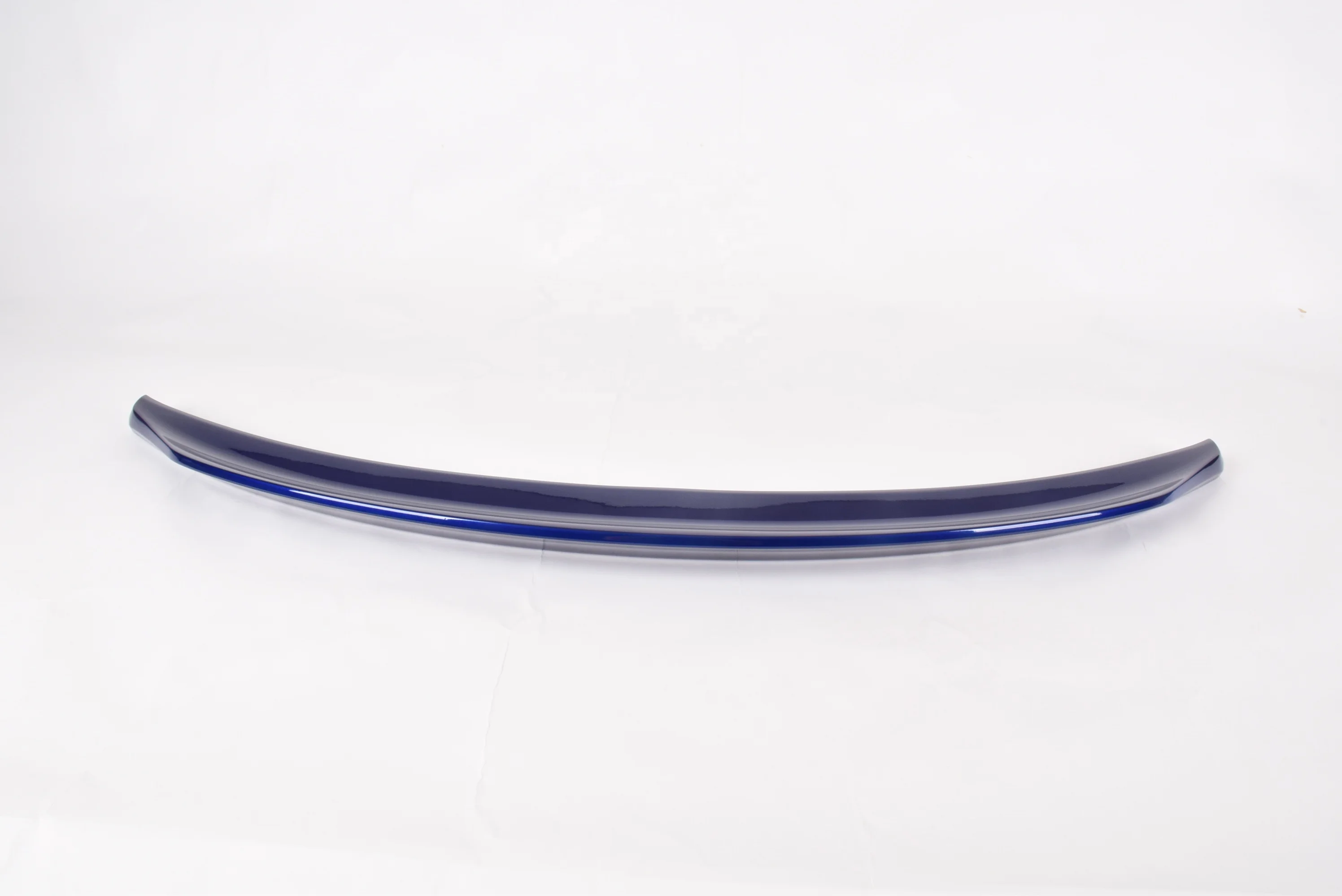 Спойлер для губ в стиле J-Style синего цвета с рисунком TESLA MODEL 3