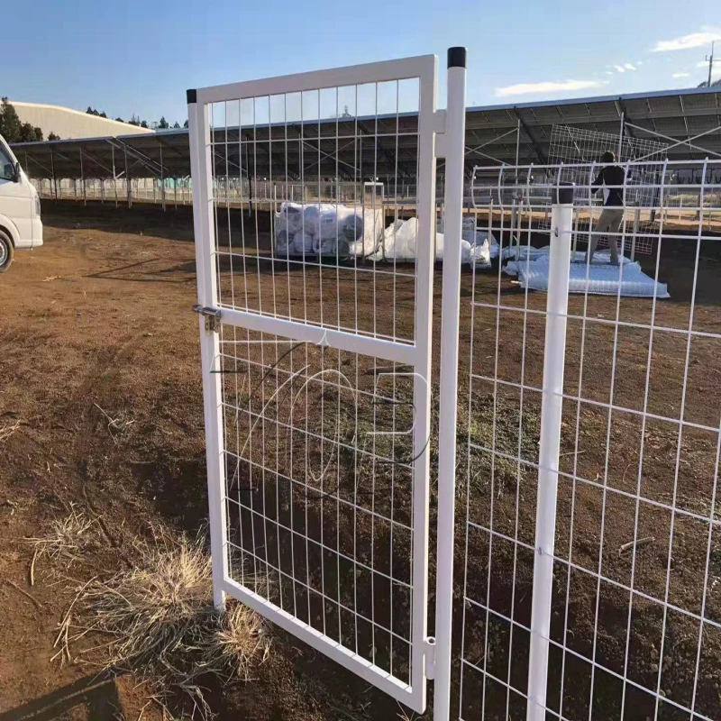 Home Privacy 3D Curvy Welded Wire Mesh Fence With Folds PVC Security Garden Open Field Metal Welded Wire Mesh Fence