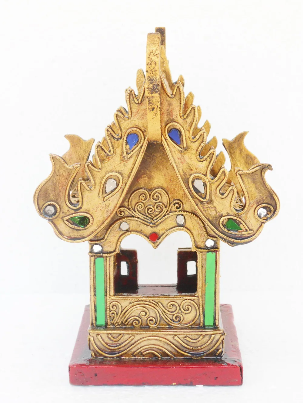 SanPraPhum Traditional Thai Style Spirit House Wood Carving in Brown Red and Glass Altar Shrine Size 22 cm for Home Decor