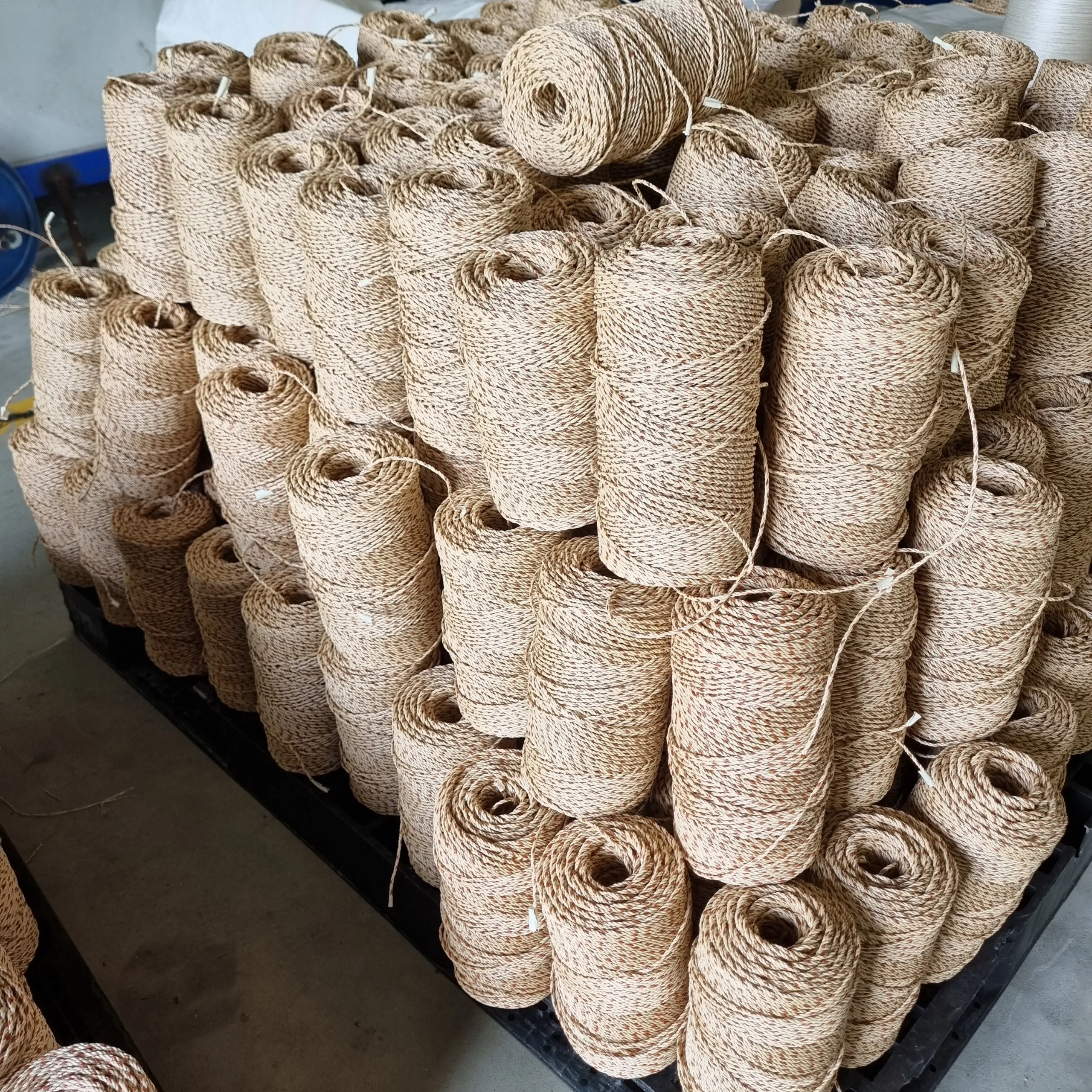 Best price ever Pp twisted rope, pp rope 3 strands, pp braided rope, rope polypropylene, pp danline rope Vietnamese manufacturer